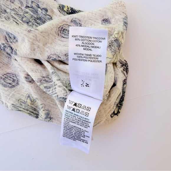 Woman’s Lucky Brand Short Sleeve Blouse Size Small Petite​ - Picture 5 of 5